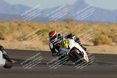 media/Oct-29-2022-CVMA (Sat) [[14c0aa3b66]]/Race 9 Amateur Supersport Middleweight/